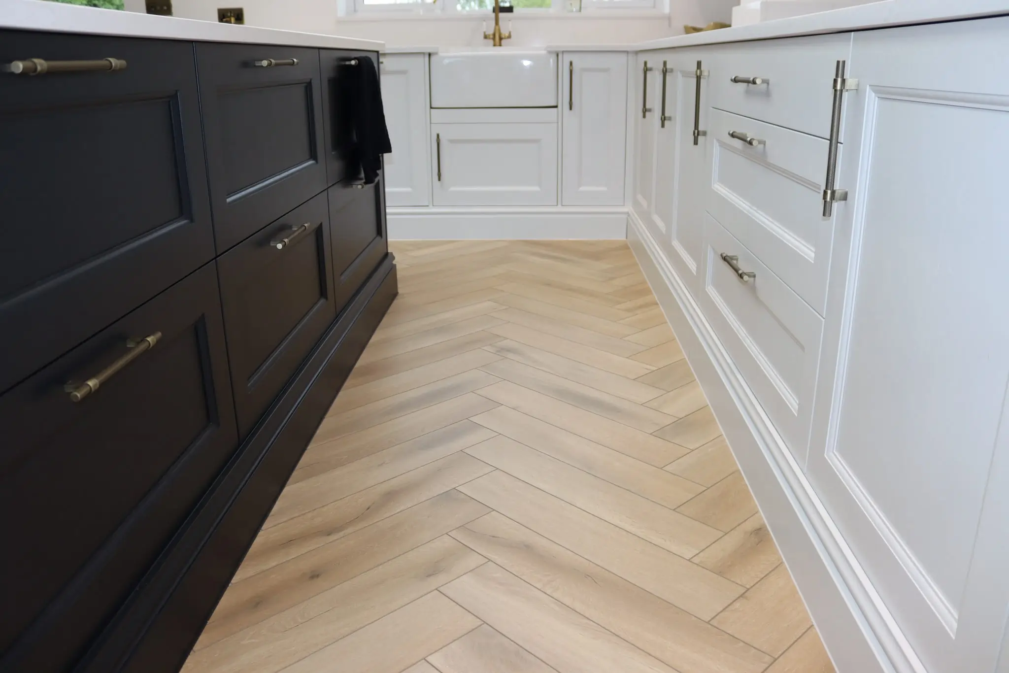 herringbone-tile-design